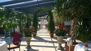 Del Quar 5*