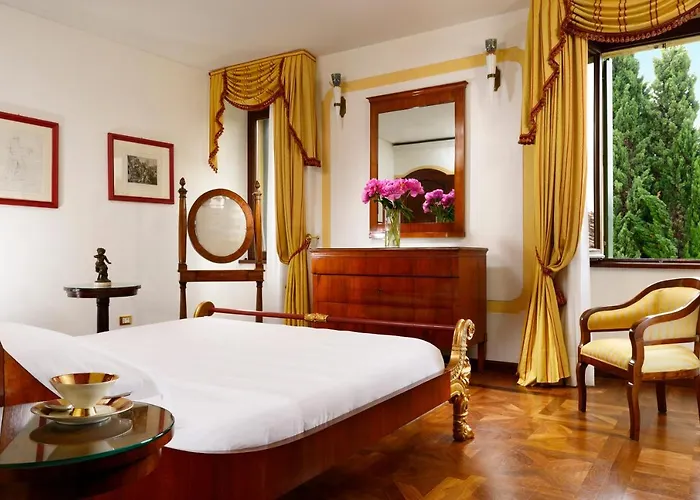 Hotel Del Quar