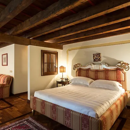 Del Quar Hotel 5*
